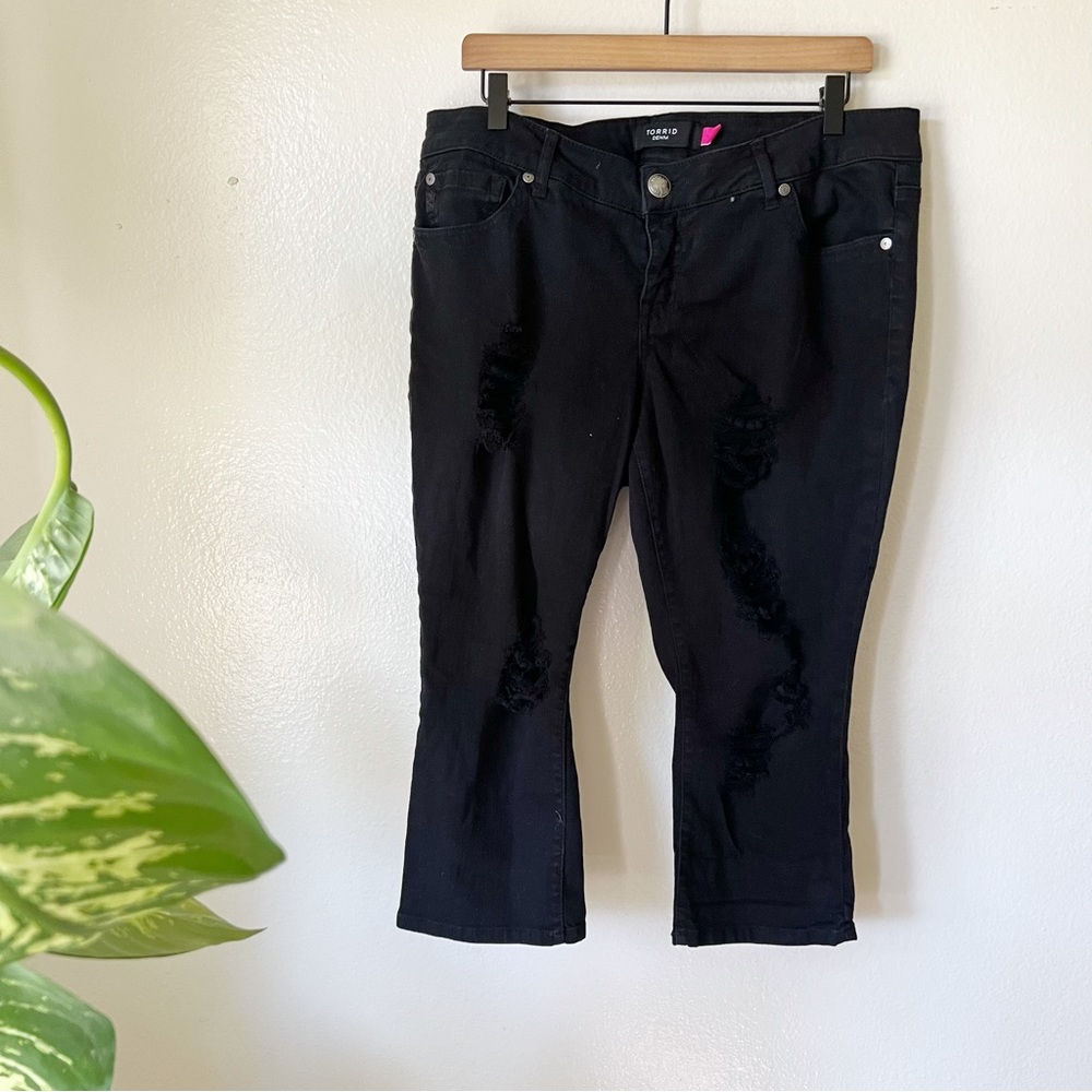Torrid | Distressed Denim Crops